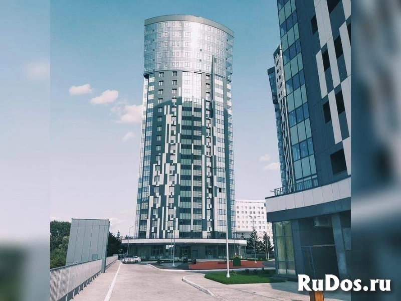 Продам 2 комнатную квартиру 70.4 м2 изображение 4