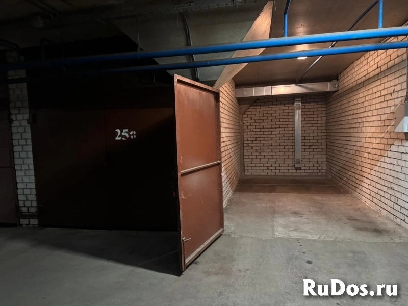 Машиноместо 17,1 кв.м., многоуровневый паркинг изображение 3