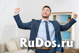 Сотрудник на выдачу анкет. фото