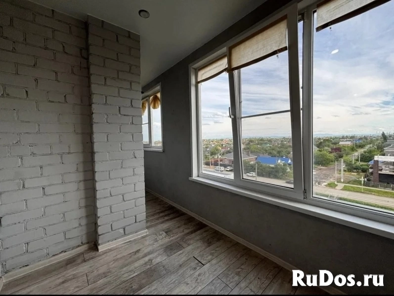 Продам 2 комнатную квартиру 53.2 м2 изображение 3