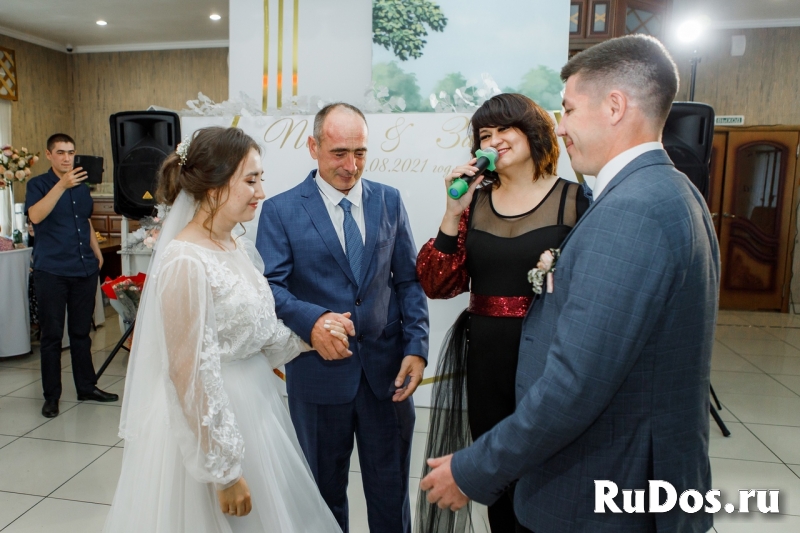 Ведущая +DJ (звук, свет) изображение 9