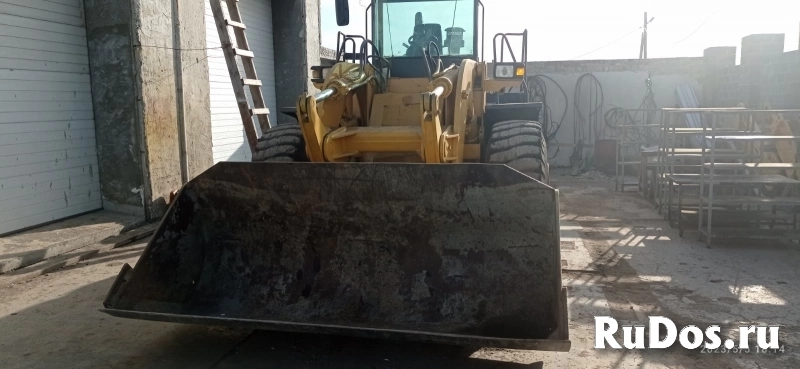 Продается фронтальный погрузчик изображение 5