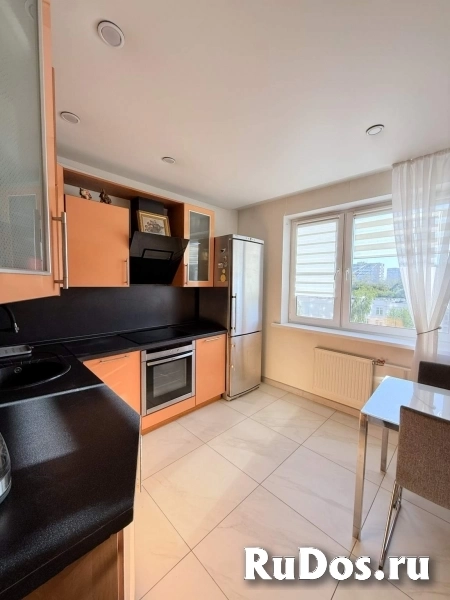Продам 3 комнатную квартиру 76.4 м2 фотка