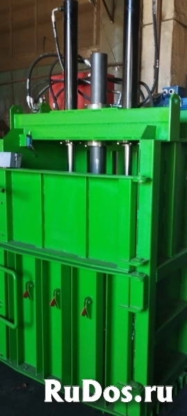 Пресс пакетировочный  вертикальный Кубер-16В фото