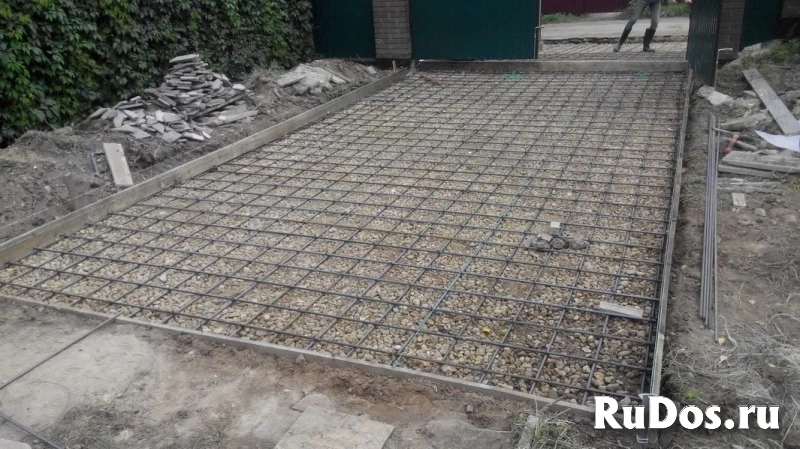 Профессиональная отмостка. Благоустройство участка изображение 7