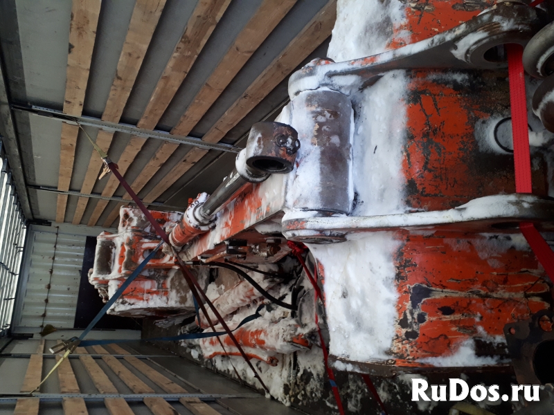 Гидроцилиндр ковша hitachi zx 450-3 фото