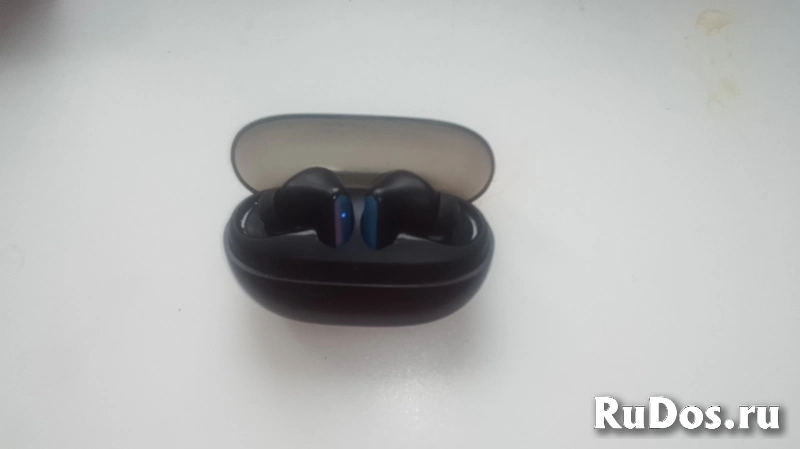 Беспроводные наушники фото