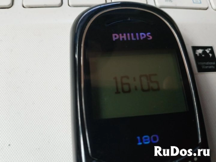 Новый оригинальный телефон Philips Xenium 180 Black изображение 8