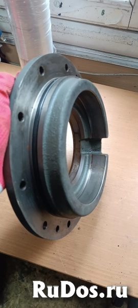 Фланец редуктора насосов Hitachi ex 400, 2024551 изображение 4