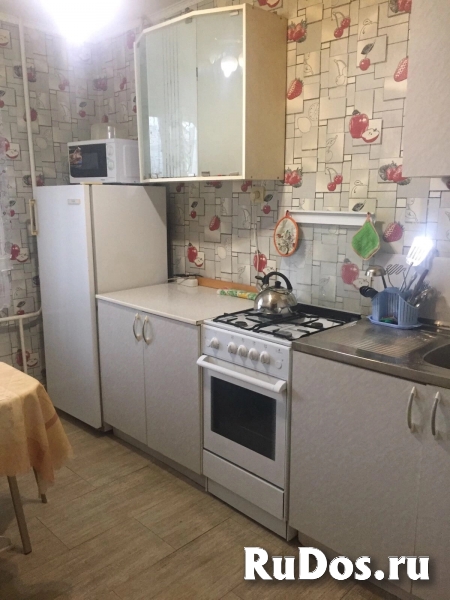 Сдаю на сутки 52 м2 изображение 3