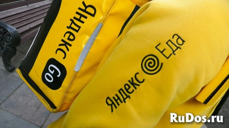 Курьер фото