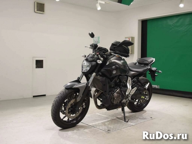 Мотоцикл naked bike Yamaha MT-07 ABS рама RM07J нэйкед байк изображение 5