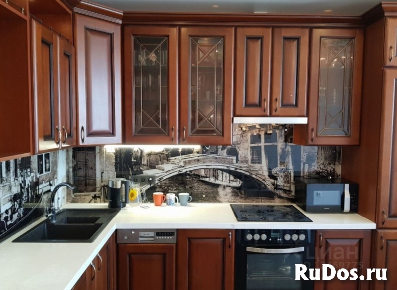 3-комн. квартира, 92 м² фото