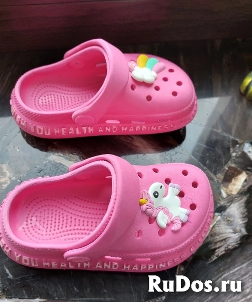 Сабо для девочки розового цвета .Размер 24. изображение 3