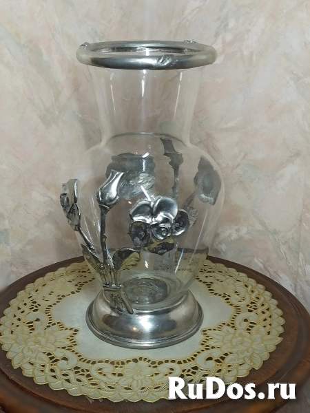 Ваза винтажная с оловянными розами, редкая фотка