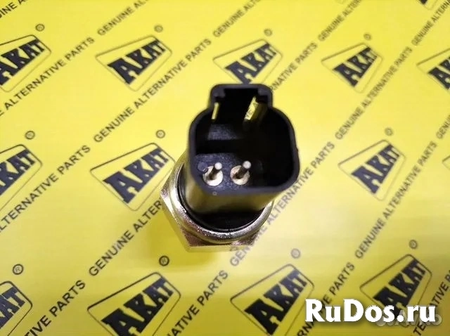 Датчик давления масла  JCB 320/04046 изображение 3