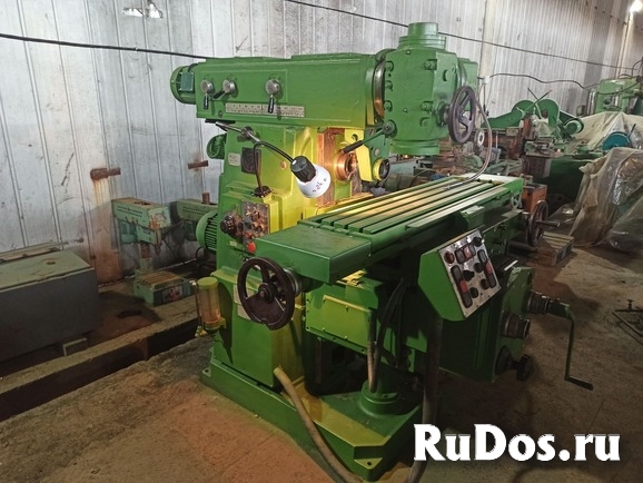 6Т82Ш станок консольно-фрезерный широкоуниверсальный, продам во фото