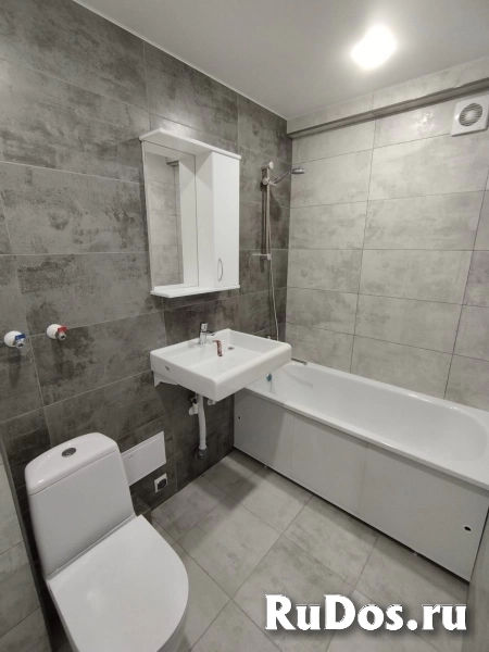 Продаю 2-х комн.квартиру по ул.Одесская 4 изображение 3