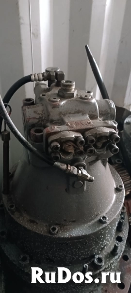 Гидромотор поворота Hitachi 4289284 фотка