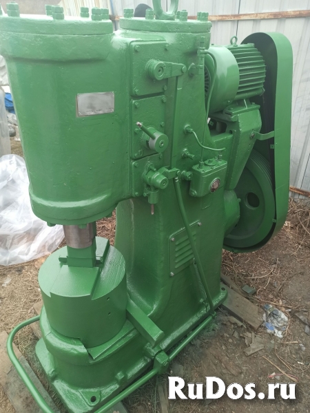 Продам пневматический ковочный молот МА4127. фото