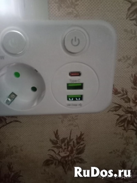 Розетка накладная тройная с ночником, USB зарядкой изображение 3