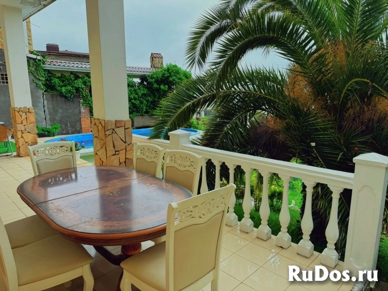 Продаётся шикарный дом в городе Сочи с видом на море,район Мамайка! изображение 4