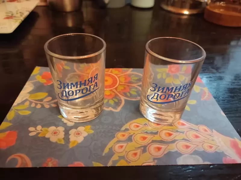 Зимняя дорога 2 стопочки для водки изображение 3