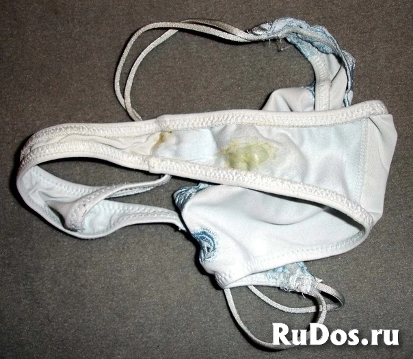 Ношенные трусики.Картины месячными фото