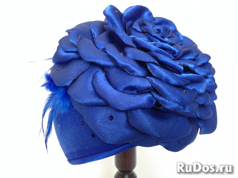 Пошив головных уборов на заказ фото