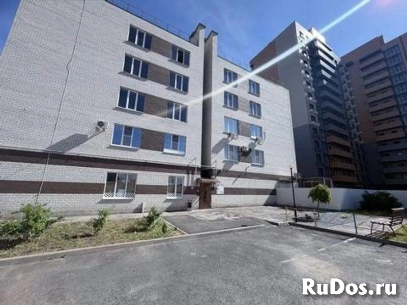 Продам 2 комнатную квартиру 55.5 м2 изображение 10