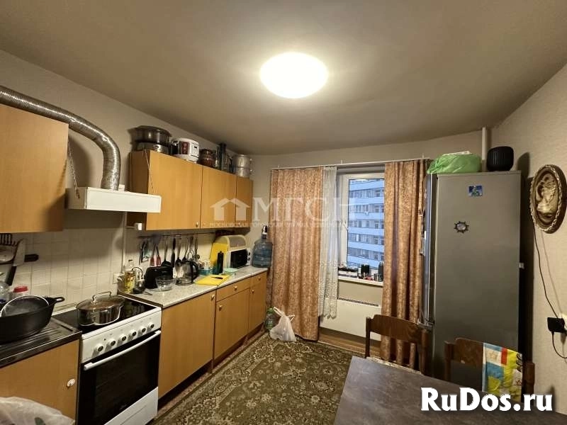 Продам 2 комнатную квартиру 52.9 м2 изображение 4