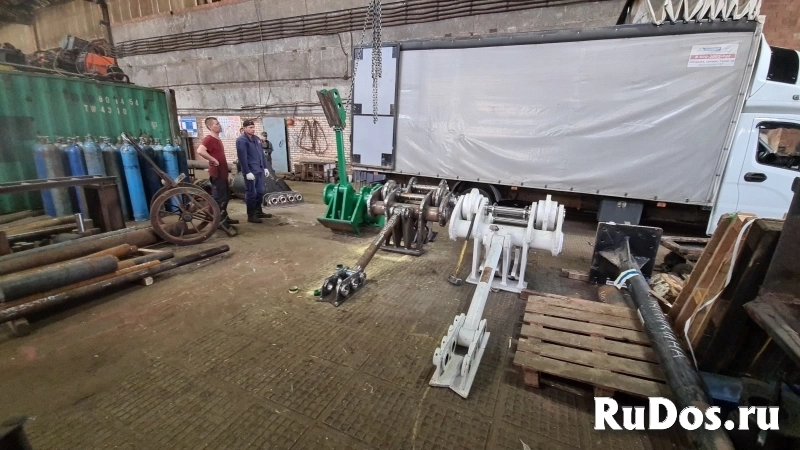 Фирменные бетоноломы крашеры отечественного производства фото