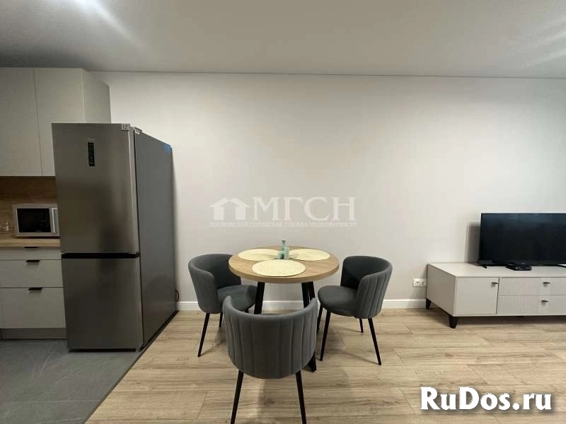 Сдам 1 комнатную квартиру 40 м2 изображение 3