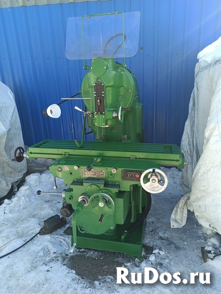 Продам станок 6М12П вертикальный консольно-фрезерный фотка