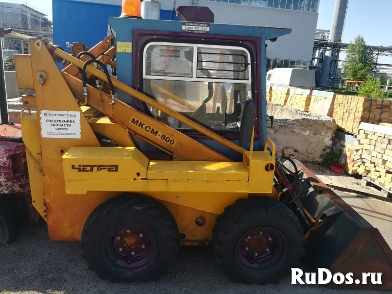 Многоцелевая коммунально-строительная машина МКСМ-800Н 2014 г.в., Томск фотка