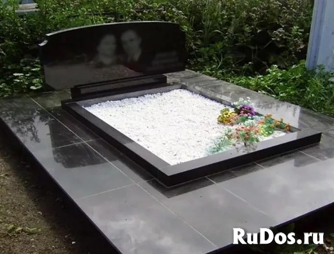 Благоустройство мест захоронений Воронеж, установка памятника в фото