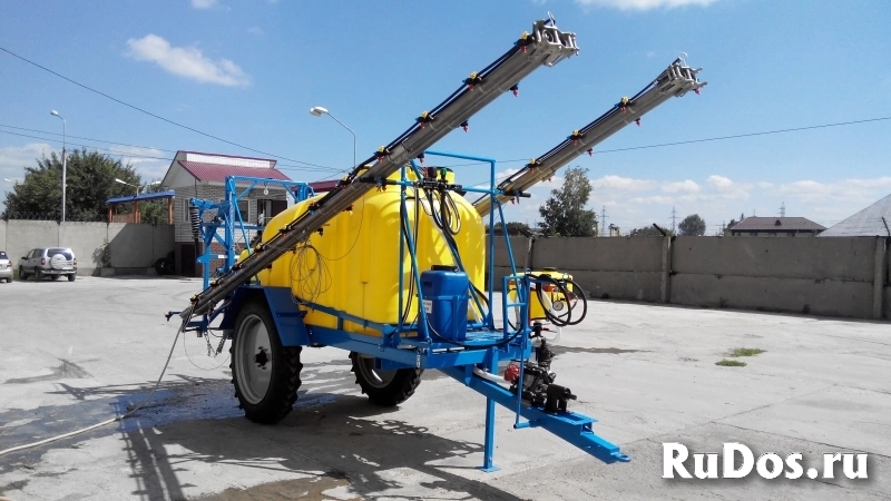 Опрыскиватель Алтай 3000 фотка