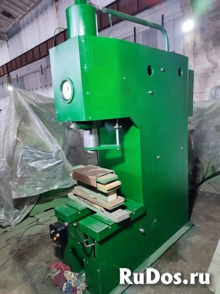 Пресс гидравлический П63В2 (П6328) правильно запрессовочный изображение 3