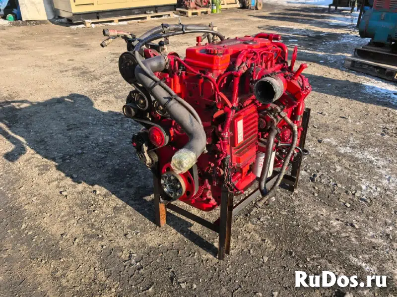 Двигатель б/у Cummins ISDe180-50, 4.5L фотка