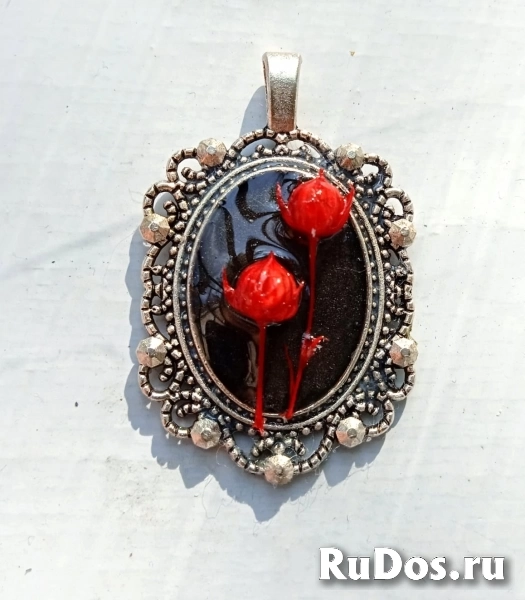 Бижутерия из эпоксидной смолы изображение 5