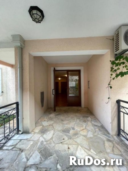 Продажа 2-комн. квартиры на побережье в Черногории фотка