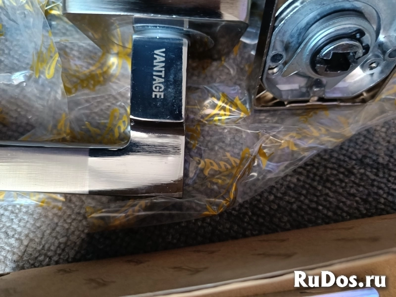 Комплекты ручек для межкомнатных дверей изображение 3