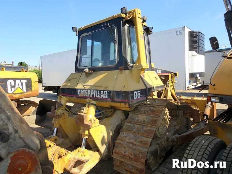 Бульдозер CAT D5, клыки, габарит фотка