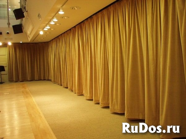 Шумопоглощающие акустические шторы. фотка