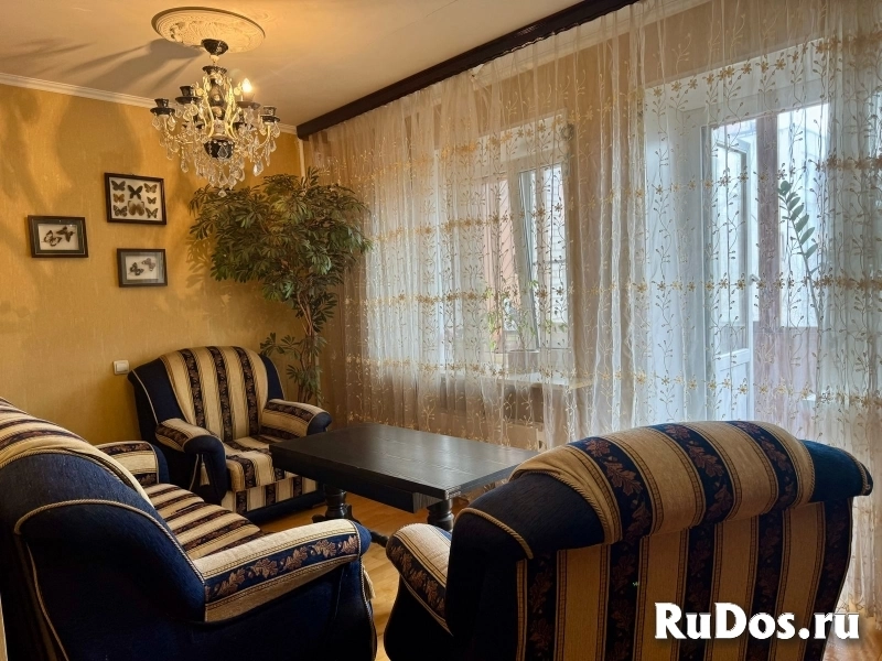 4-комнатная квартира, в хорошем состоянии изображение 3