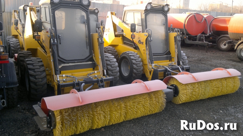 Минипогрузчик АНТ грузоподъемностью 1000 кг. фотка