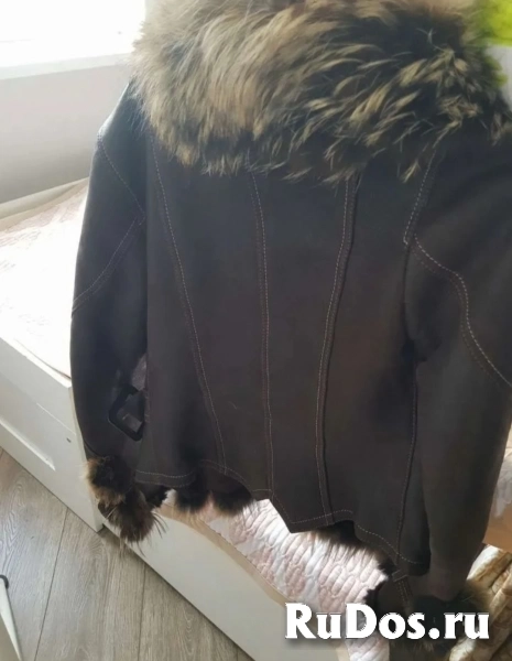Кожаная куртка с мехом изображение 3
