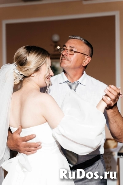 Ведущая лучших праздников фотка