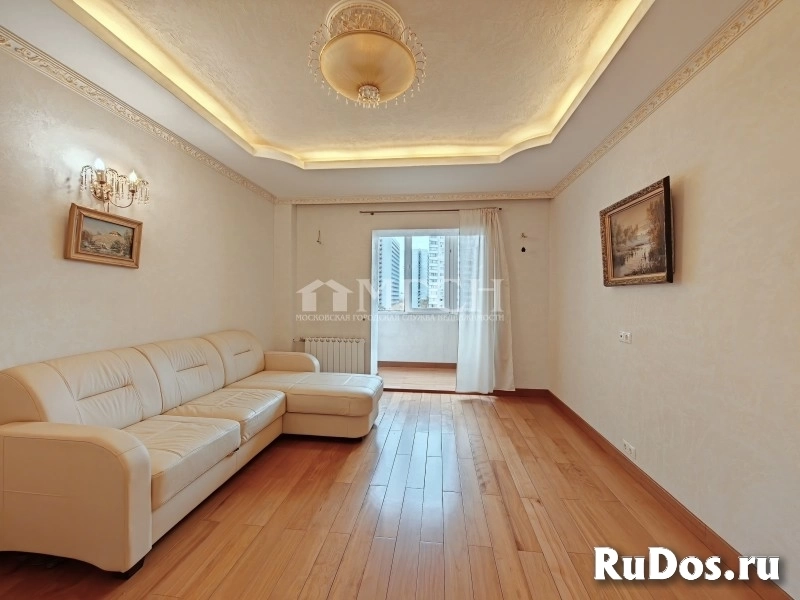 Продам 2 комнатную квартиру 76.5 м2 изображение 10