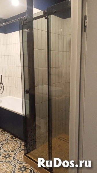 Душевые ограждения из стекла 8мм на заказ изображение 4